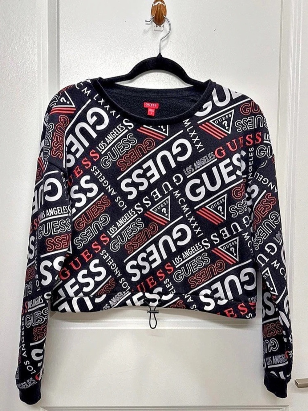 GUESS Cropped Graphic Sweatshirt in Black & White Size Small